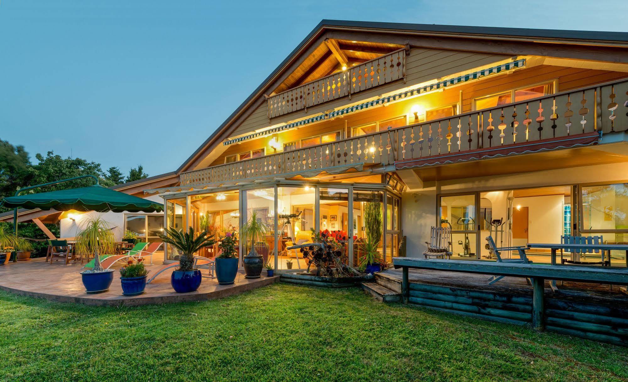 Chalet Romantica Paihia Exterior photo