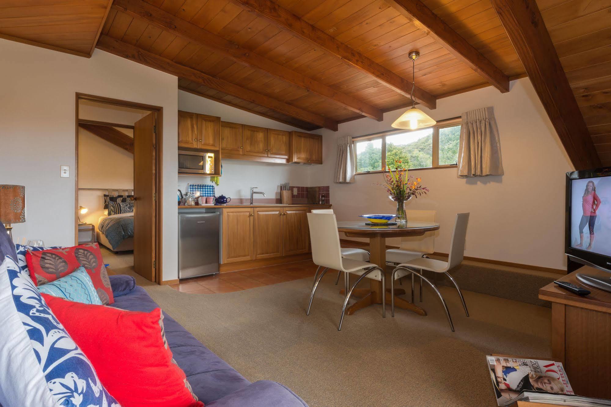 Chalet Romantica Paihia Exterior photo