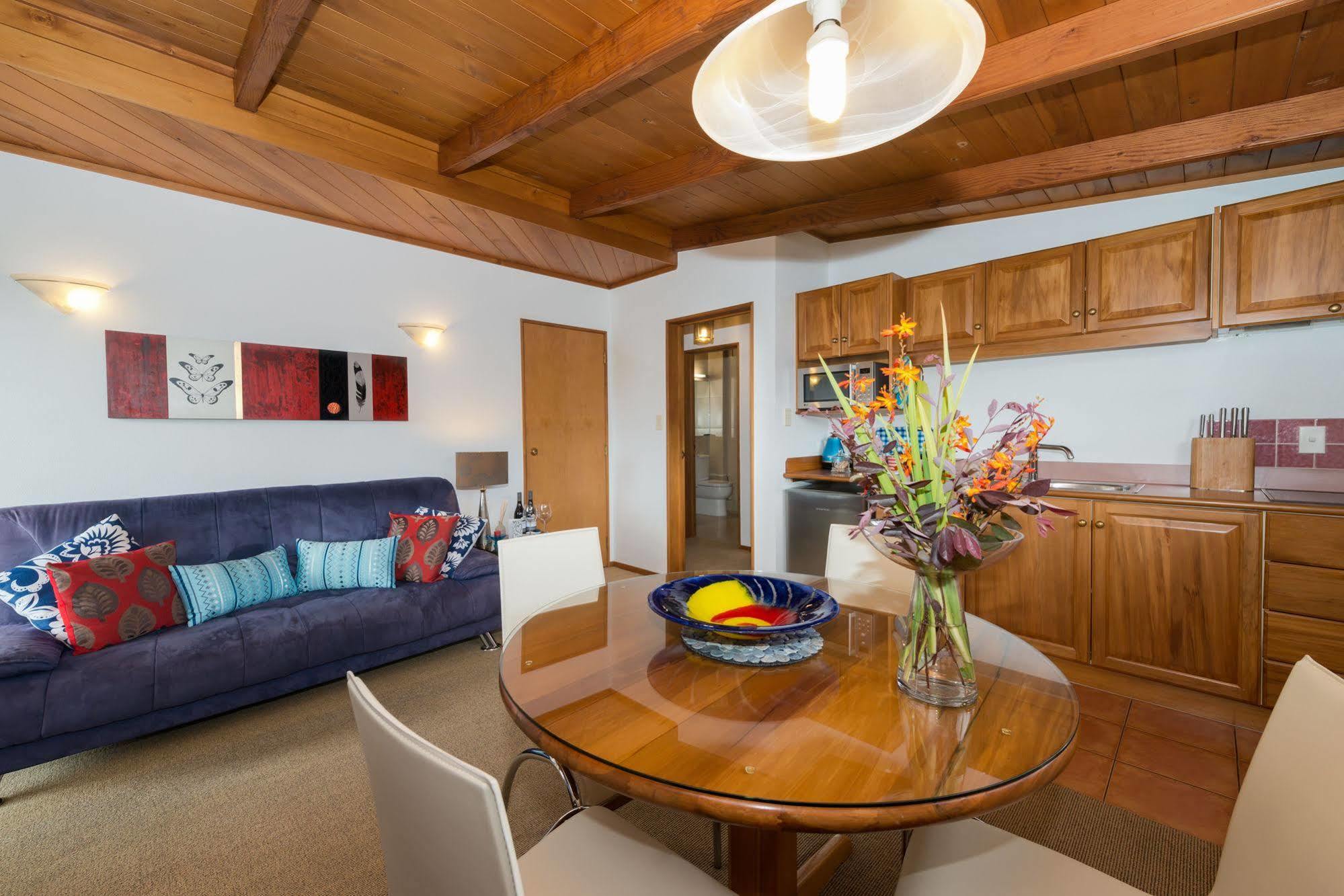 Chalet Romantica Paihia Exterior photo